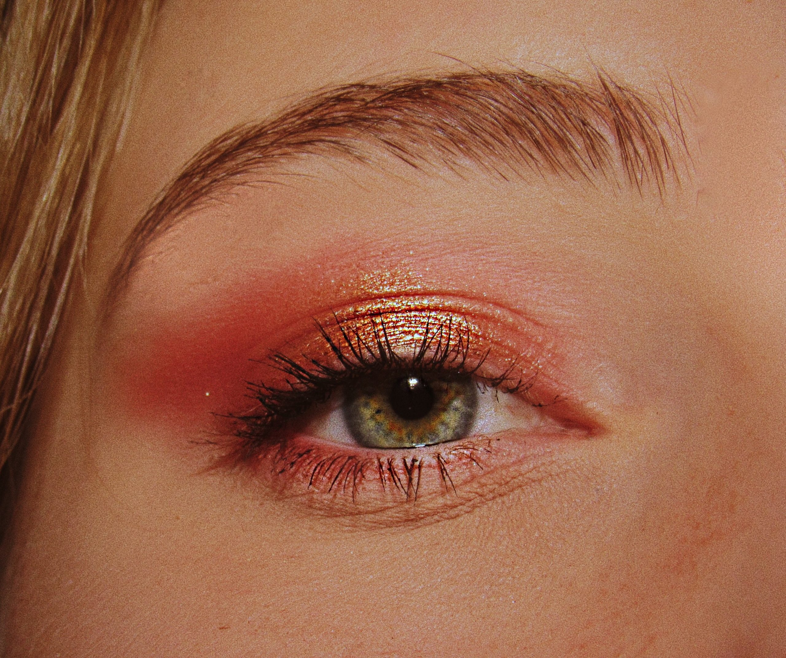 5 makeup tricks to make your eyes look so much bigger