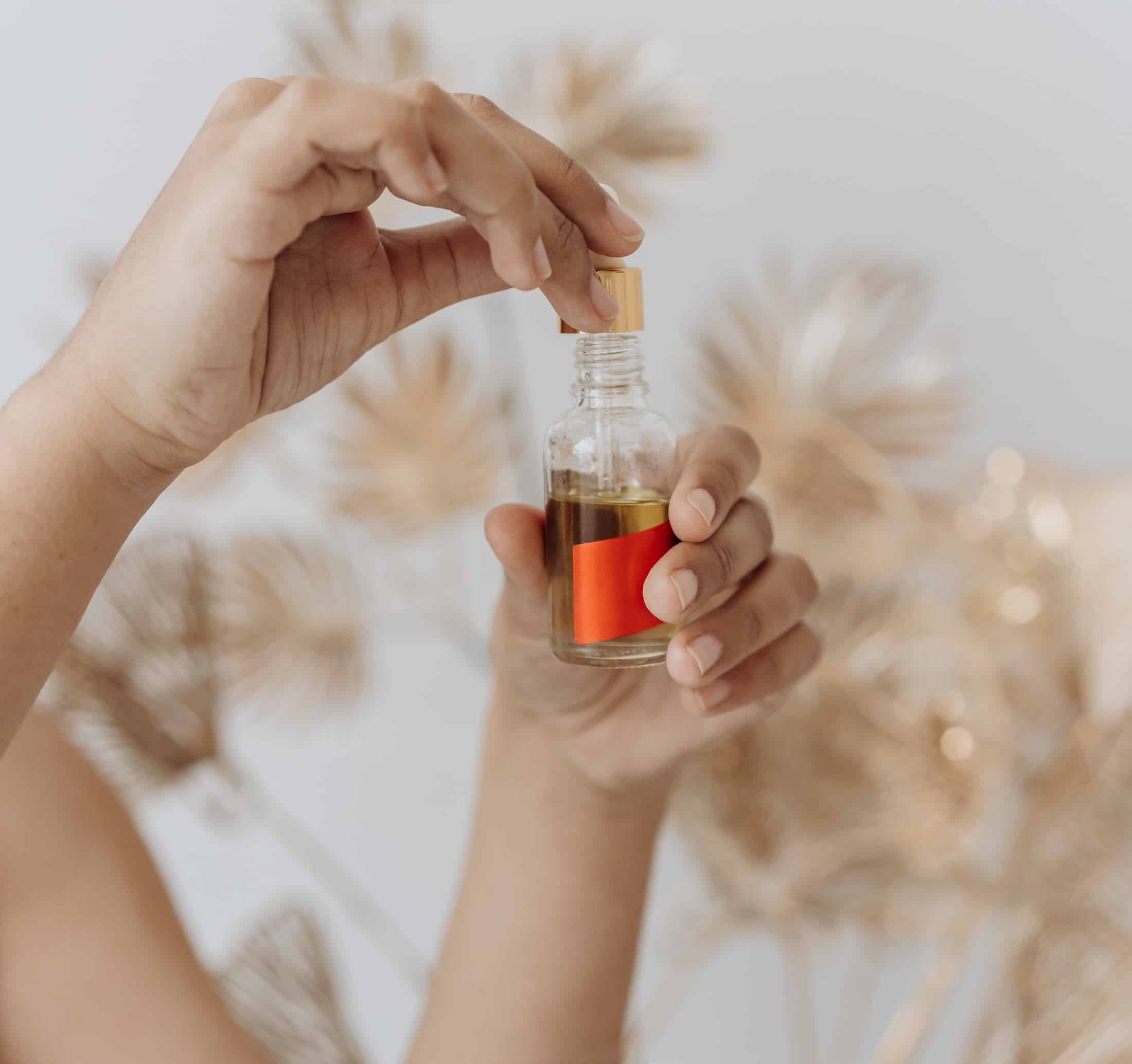 Here are some essential oils that are beneficial for your hair