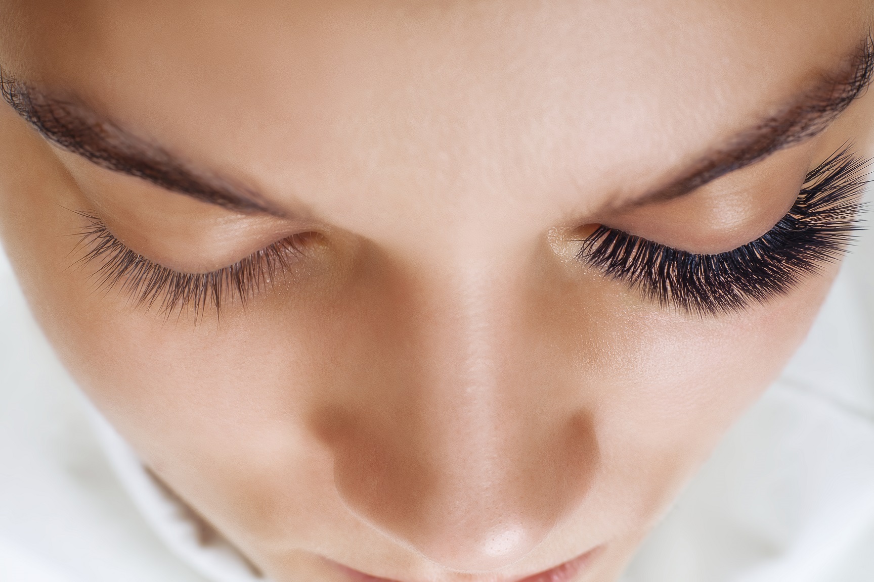 Artificial eyelashes – how to make them last longer?