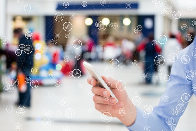 Enhancing Communication Reliability with Offline Messaging Solutions