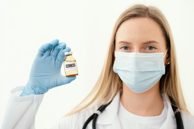 Exploring the Benefits and Considerations of Peptide Therapies for Wellness and Fitness